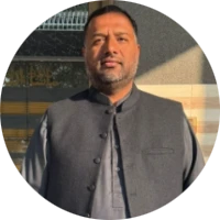 استاد رانا ذیشان سولو ڈیری فارم